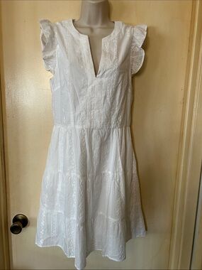 Laundry By Shelli Segal White Eyelet Tiered Mini Dress size 6
